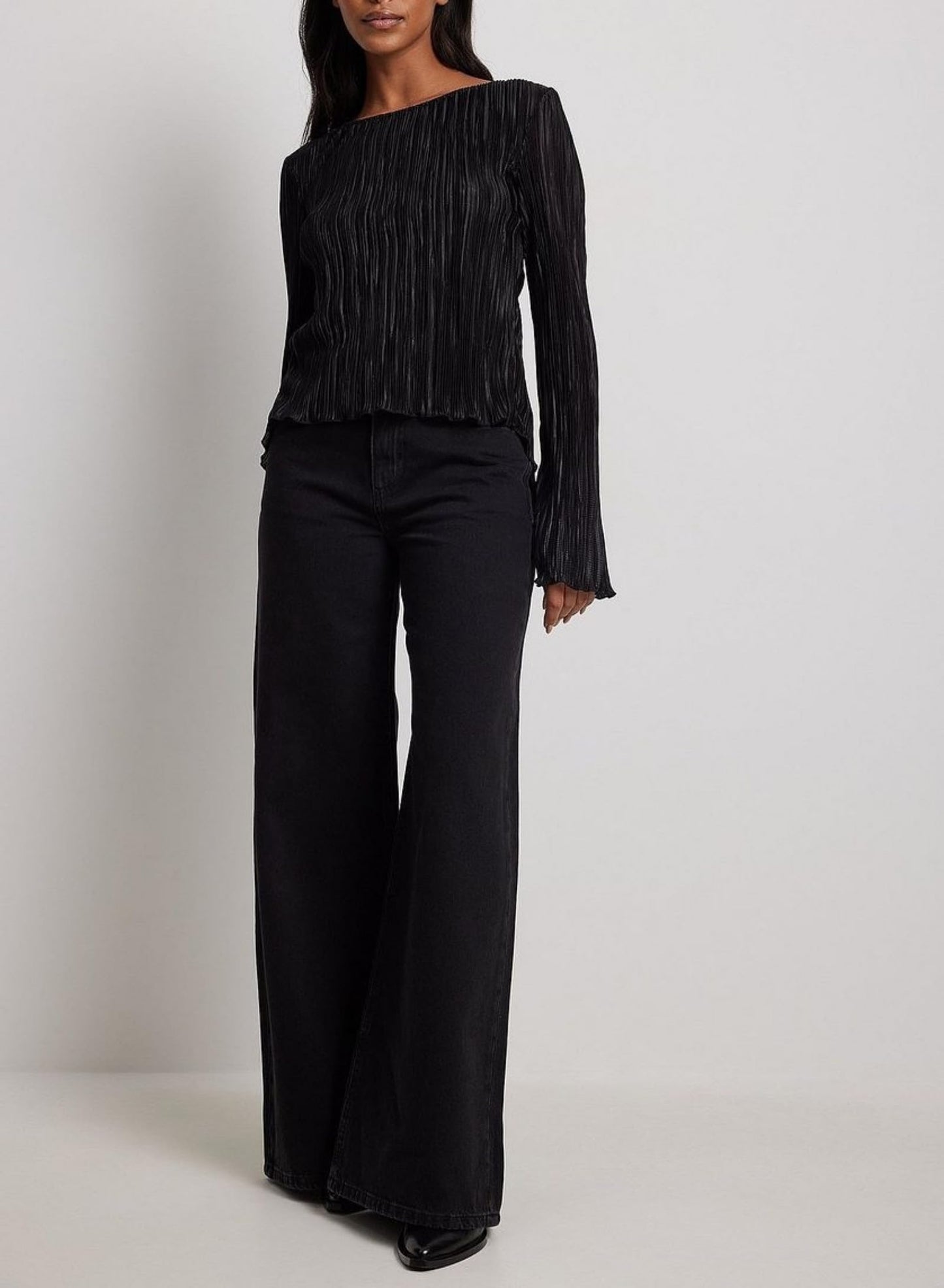 Hesaco Shirts for Women - Long Sleeve Crop Top Loose Fitted Crewneck Tops Tie Top Bell Sleeves Top Casual Y2k Outfits Clothes
