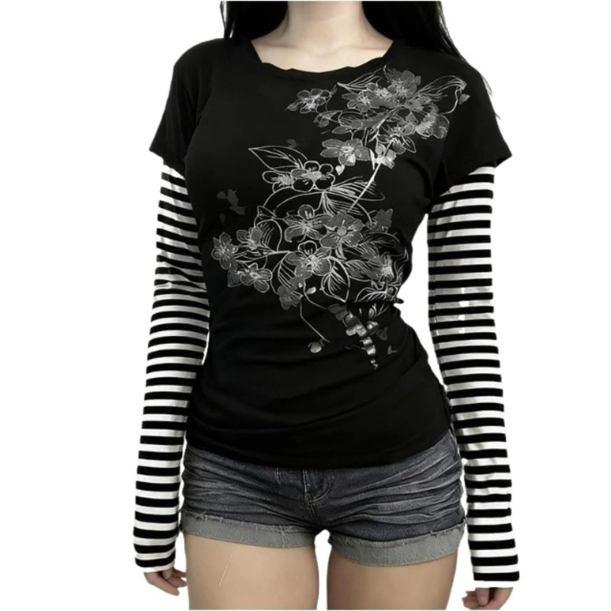 Hesaco Womens Y2k Grunge Teen Girls Tee 2000s Clothes Long Sleeve Emo Goth Top Vintage Graphic Tees