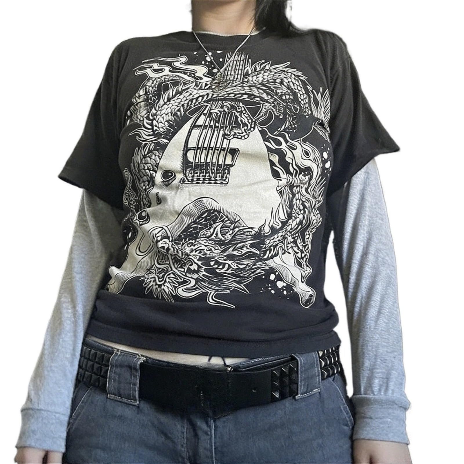 Hesaco Womens Y2k Grunge Teen Girls Tee 2000s Clothes Long Sleeve Emo Goth Top Vintage Graphic Tees