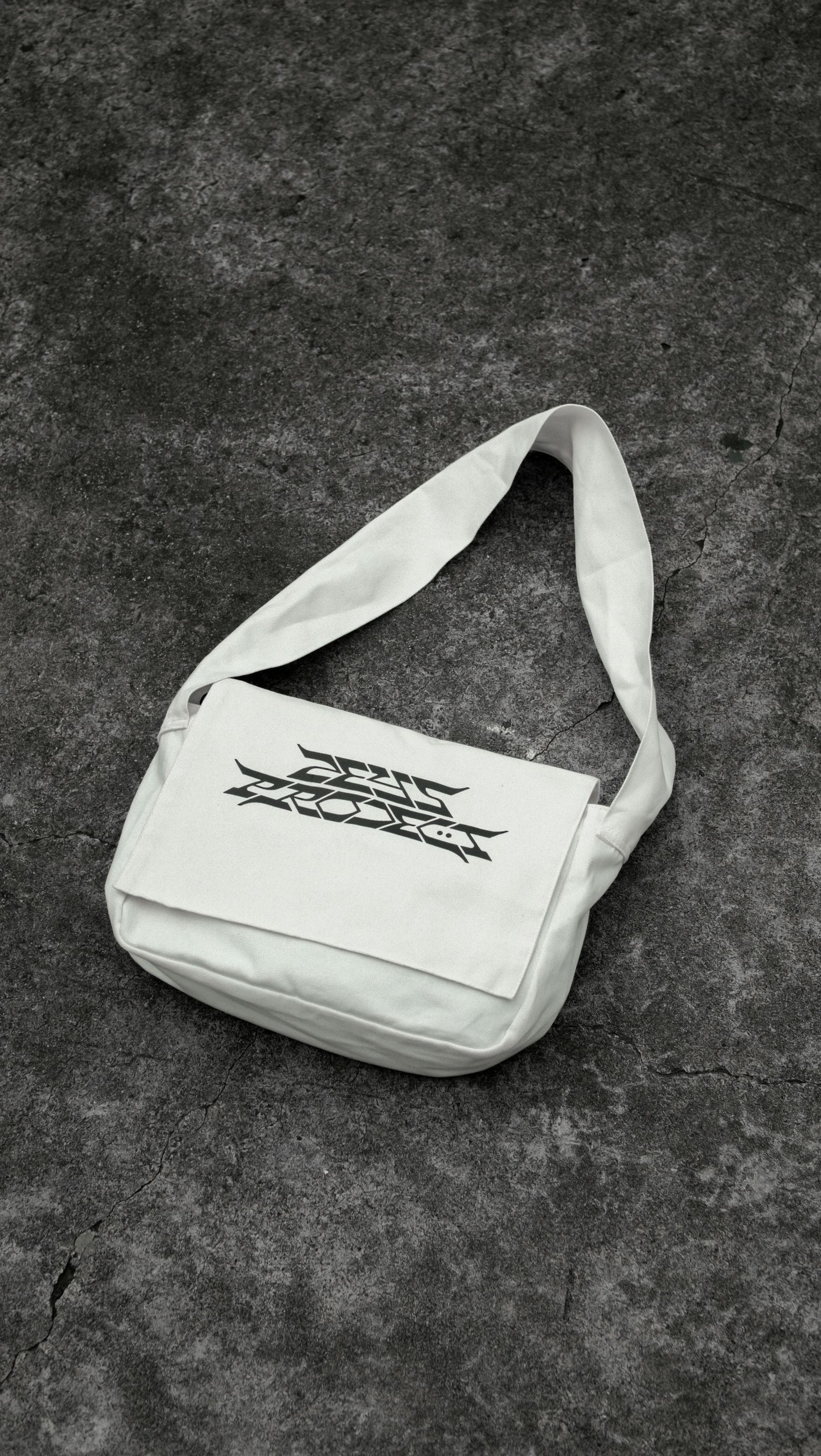 Relay Utility Shoulder Bag development sample